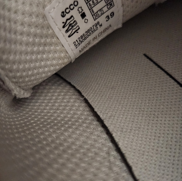 Ecco Street Lite Sneakers - Picture 7 of 9